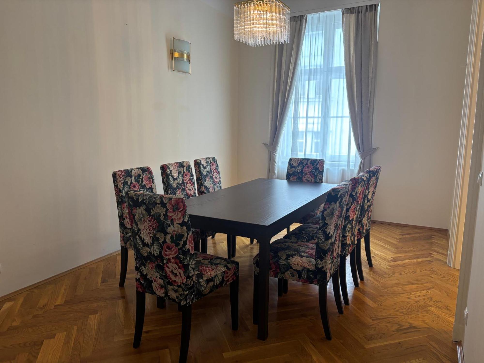 Carlton Suites Відень Екстер'єр фото